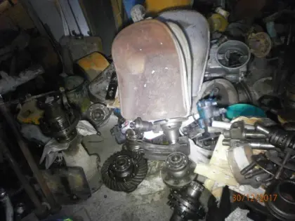 Ersatzteile für Traktoren, Motormäher, Landmaschinen