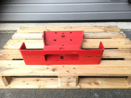 Massey Ferguson Gewichteträger, Frontbock
