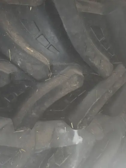 Verkaufe 2 Stk. 440/65 R24 Petlas