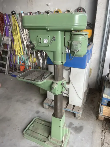 Säulenbohrmaschine, Ständerbohrmaschine