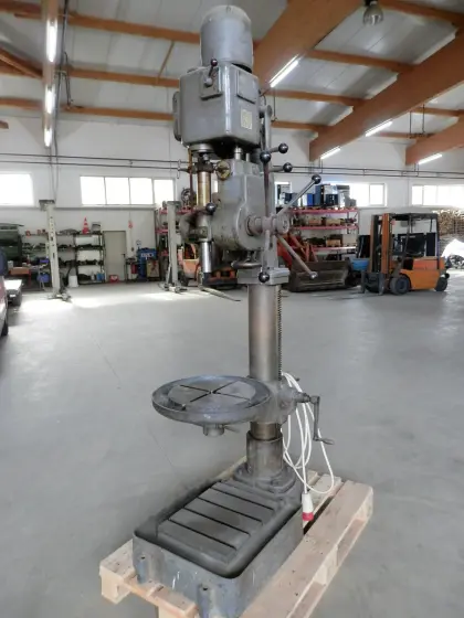Säulenbohrmaschine, Getriebebohrmaschine MK-3