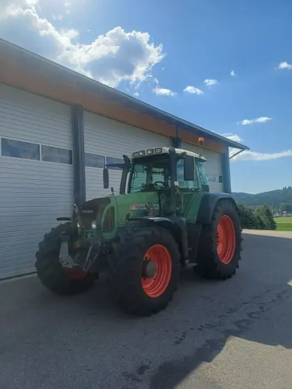 Traktor zu verkaufen, Fendt 818