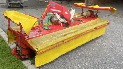 Pöttinger 306 Novacat Frontmähwerk