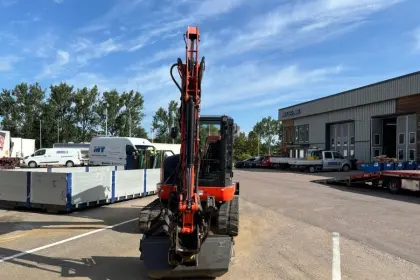 Kubota KX057-4