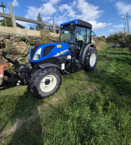 New Holland T4.90N – 1.600 Bstd. Allrad – 86 PS