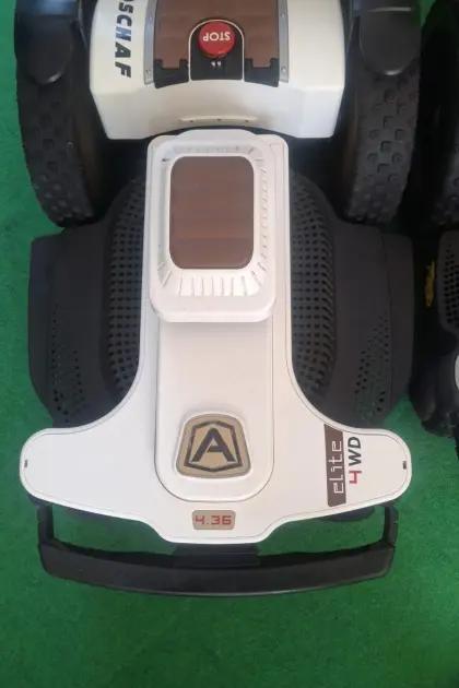 Ambrogio 4.36 ELITE 4WD, für extreme Steigungen