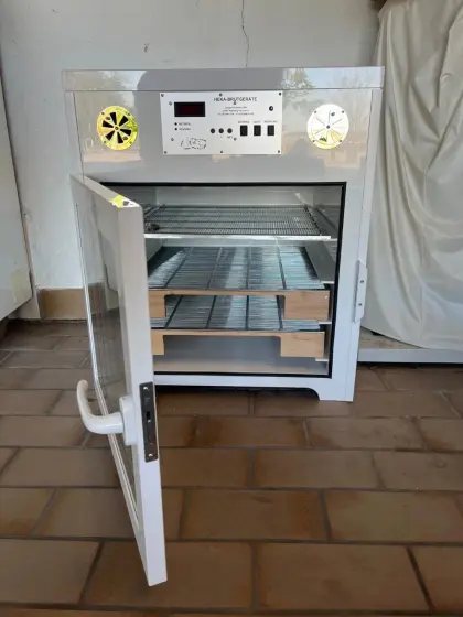 Heka Brutgerät Inkubator für Eier und Imkerei