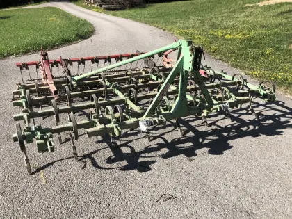 Feldherr Feingrubber, Kultivator 3 m