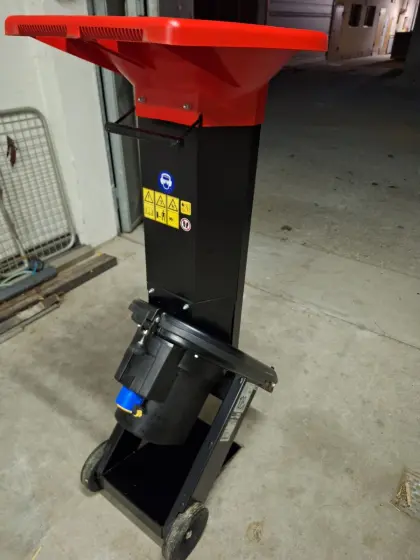 Gartenhäcksler Scheppach Biostar 3000