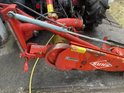 Kuhn Scheibenmähwerk GMD 44