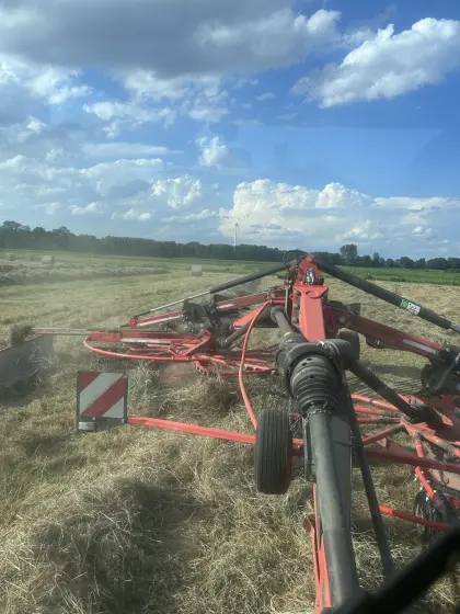 Heu Rundballen 1,3 m 1. Schnitt 26