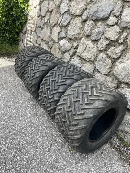 BKT Terra Reifen, 31x15.50-15