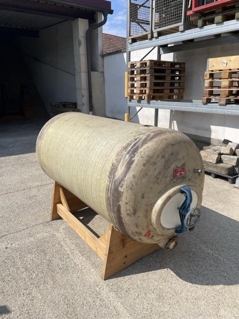 Tank Polyester 1.500 l
