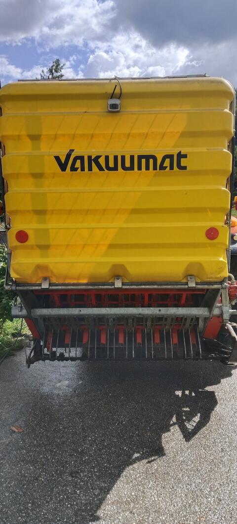 Vacuumat