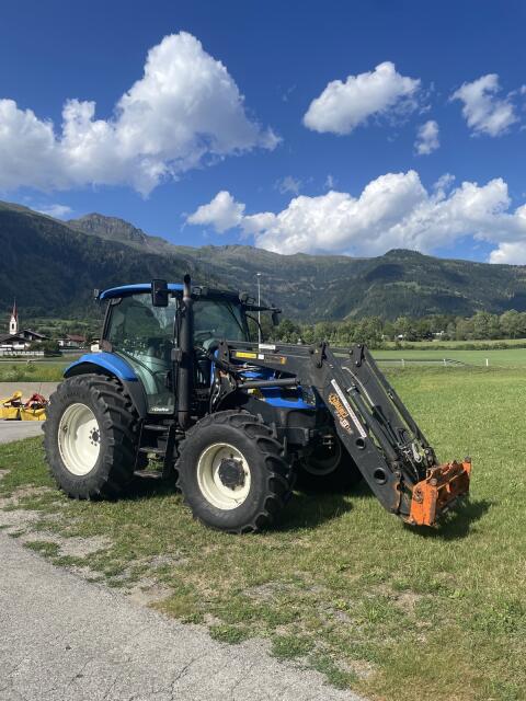 New Holland T6010 Delta