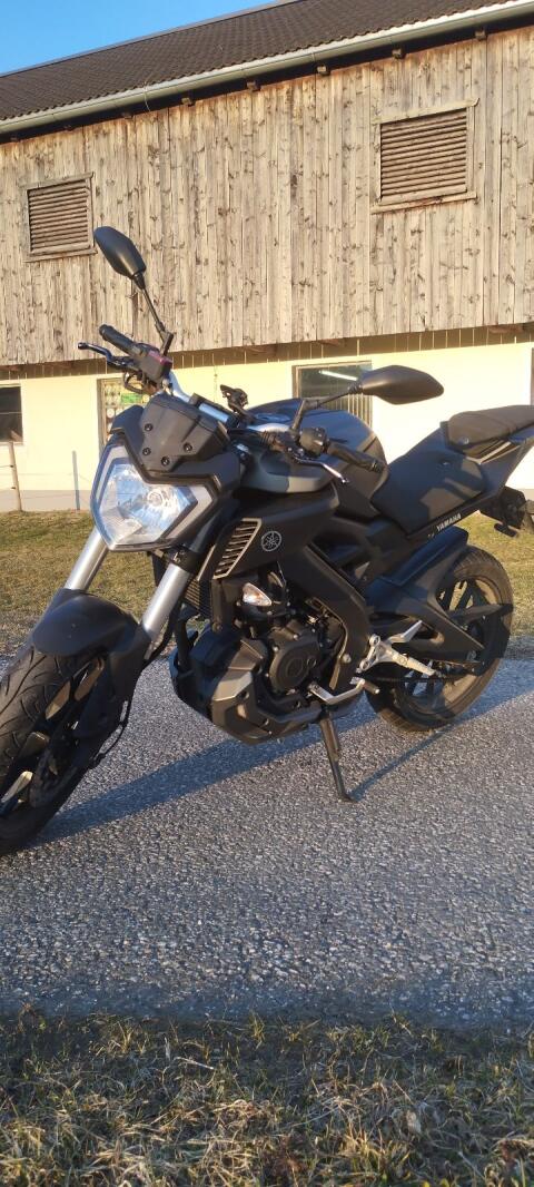 Yamaha MT 125