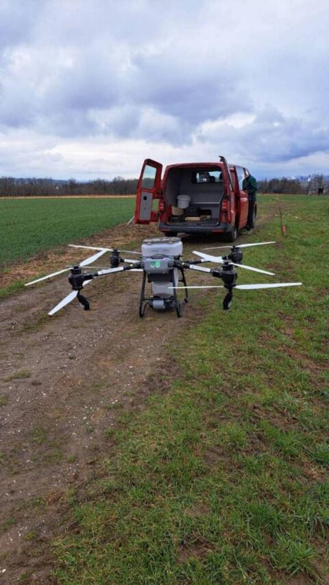 Biete Drohne, Dienstleistungen mittels DJI Agras T50