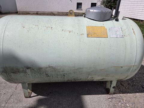 Dieseltank 2.700 l