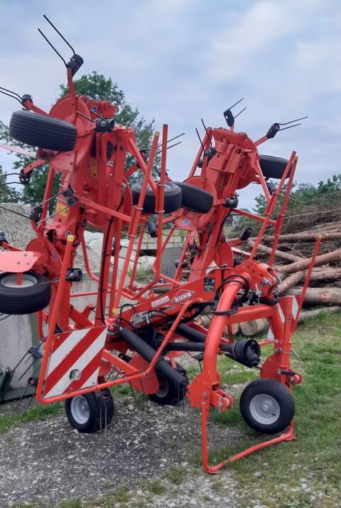 Abverkauf Grünlandtechnik Kuhn GF 7902