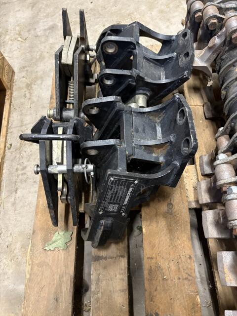 Böschungsmulcher McConnel Anbauteile Claas Cebis 660