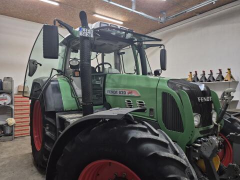 Fendt 820 Vario TMS Com 3