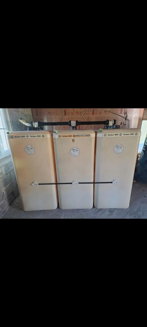 3 x 1.000 l Dieseltanks, Hoftankstelle, Heizöltanks