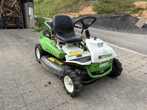 Aufsitzmulcher Etesia AV 88