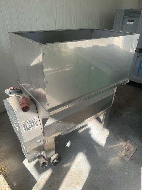 Traubenrebler Delta Modello 30