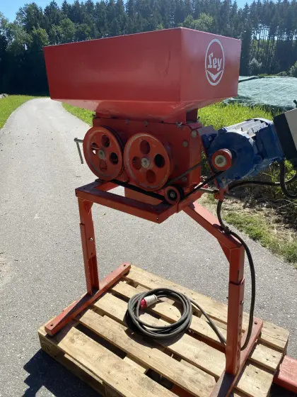 Getreidequetsche Ley