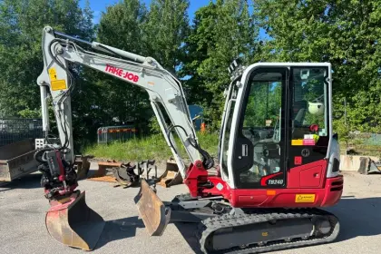 Takeuchi TB240 Bagger