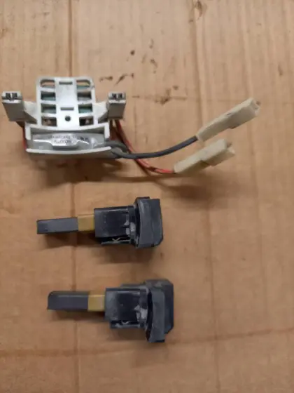 Staubsauger-Kohlehalter Motor Dyson
