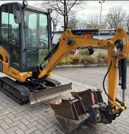 Kubota KX016 mit Powertilt KX016-4