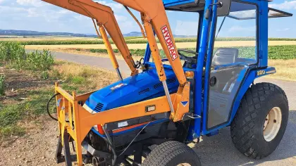 Kleintraktor Iseki TU320, Allrad