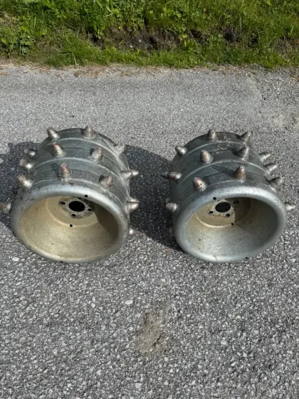 Stachelwalzen für Motormäher