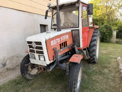 Steyr 8070