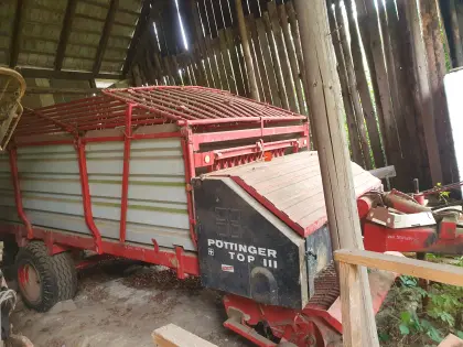 Ladewagen Pöttinger Top II