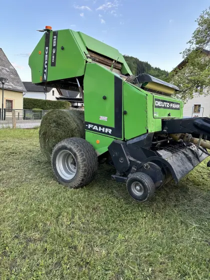 Rundballenpresse Deutz RB 3.2