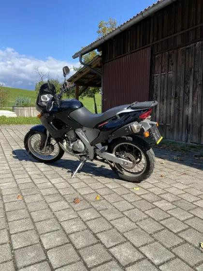 Aprilia Pegaso 650