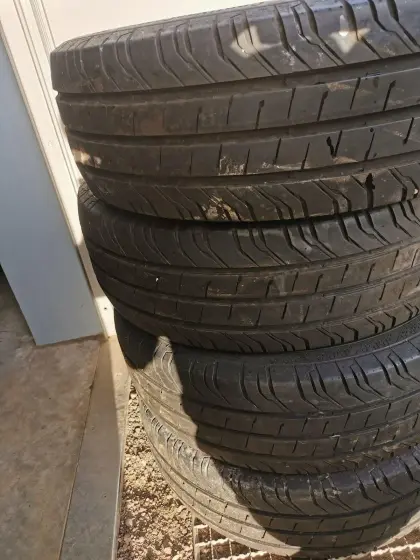 Continental Sommerreifen 215/60 R17C