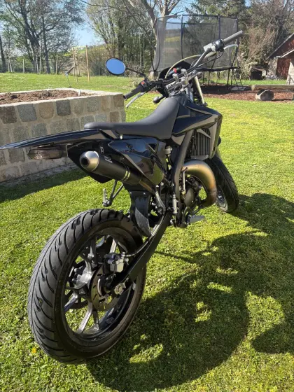 Moped MRT 50