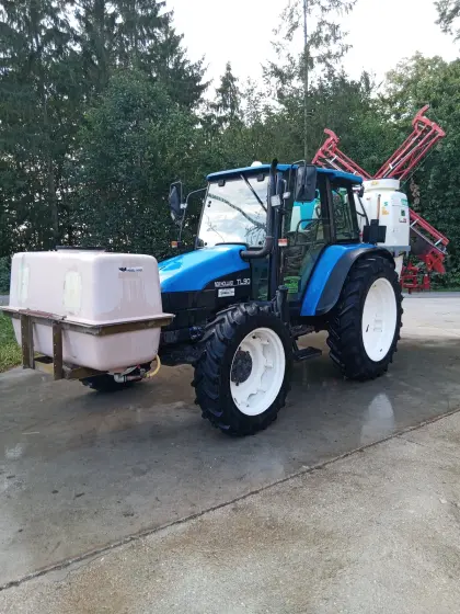 New Holland TL90