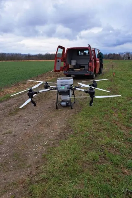 Biete Drohne, Dienstleistungen mittels DJI Agras T50