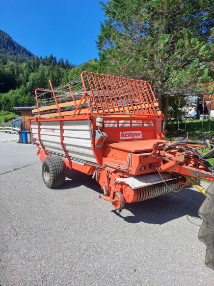 Verkaufe Bergladewagen Kemper Euro-LT 680
