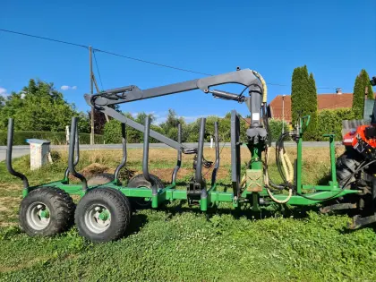 Krananhänger Farma