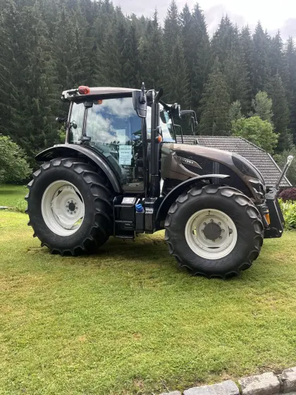 Valtra A 115