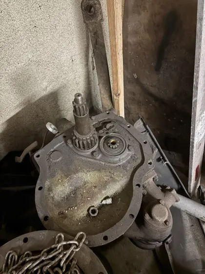 Verkaufe Getriebe Steyr T80/84/86 mit Mähantrieb