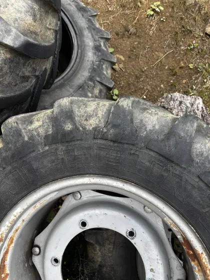 Michelin Reifen und Felge vorne, gebraucht
