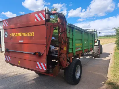 Miststreuer, Dungstreuer, Strautmann 8 t