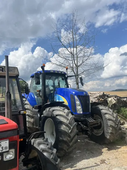 New Holland TG 230