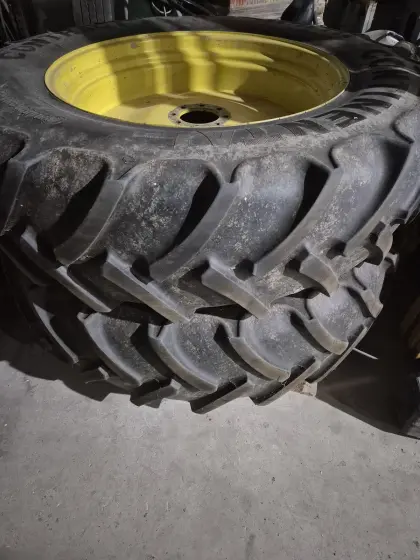 Continental Reifen 420/85R38 inkl. Felge